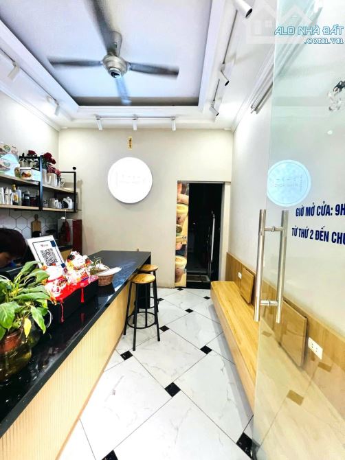 Phân Lô - 2 Thoáng, Cạnh Đại Học Ngoại Ngữ - Trần Quốc Hoàn 40m2, Kinh Doanh Sầm Uất 14 tỷ