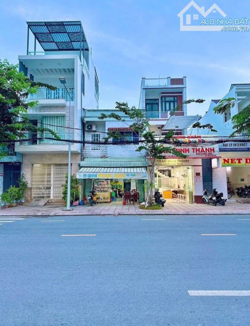 Bán nhà 1 lầu mặt tiền Trần Quang Diệu dt 5x12,65 nhà hoàn công vị trí đẹp giá tốt