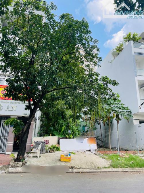 Sót lại lô đất MT Dương Văn An ra ngay siêu thị Metrol Song Hành , phường An Phú _ 110m2 n