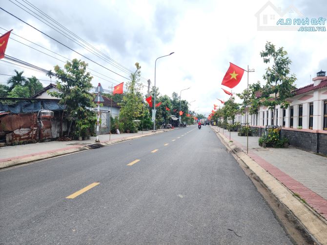 Bán đất MTKD Bình Nhâm 19 Sát bên  CMT8, 160m2 SHR Ngang 5m, chỉ 30tr/m2 TL