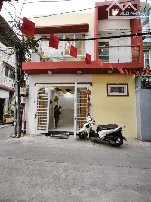 Bán nhà 2 tầng_ lô góc 2 MẶT TIỀN HẺM_ Cạnh LOTTLE MART _ CITYLAND Gò Vấp_ Dtsd70m2_5ty600