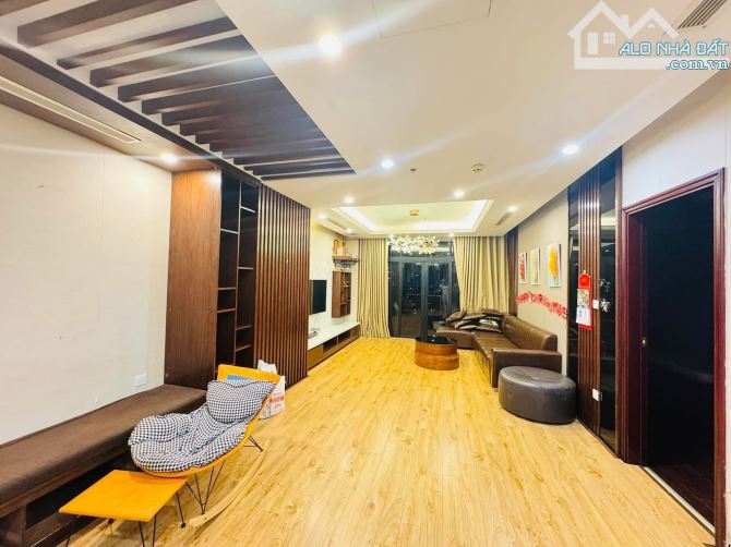 CHUNG CƯ DƯƠNG NỘI CĂN GÓC GẦN 100M 3 NGỦ 2 BAN CÔNG