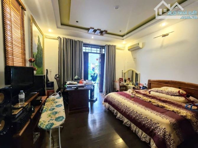 🌈 Nhà 3 Tầng Kiên Cố– Ông Ích Khiêm – DT Lớn 119m² MT 6m - Gần chợ , trường - Chỉ 12,x tỷ