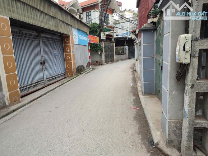 hạ chào 300 triệu – lô góc 2 thoáng, phố thanh am – chỉ 5.x tỷ