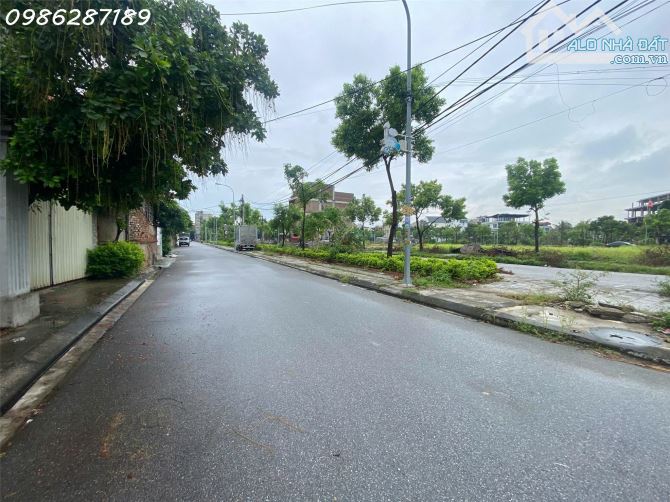 LÔ ĐẸP TRUNG TÂM THỊ TRẤN ĐÔNG BÌNH, XÃ GIA BÌNH, BẮC NINH - SÂN BAY GIA BÌNH
CHẠM LÀ