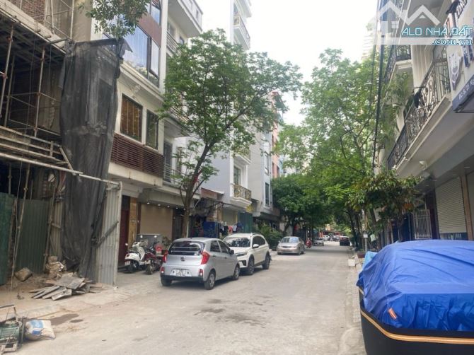 Bán nhà văn phú hà đông 52m2  20 tỉ