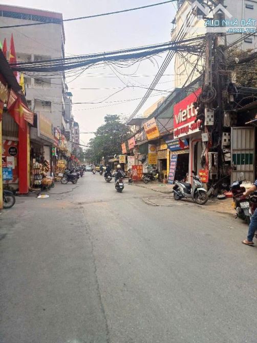 Trương Định_50m2_6 tầng_thang máy_mặt phố ô tô tránh_kinh doanh đỉnh_view đẹp