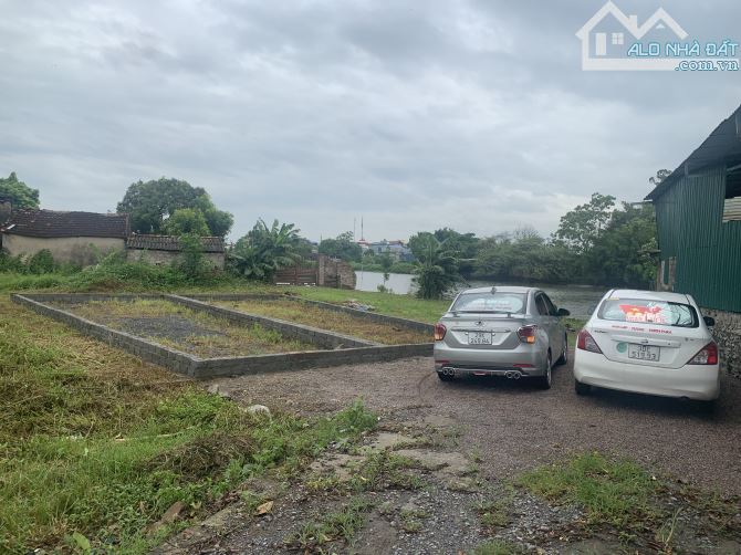 Mở bán 2 lô đất góc 2 mặt thoáng, view hồ tại Vĩnh An, Hồng Sơn
