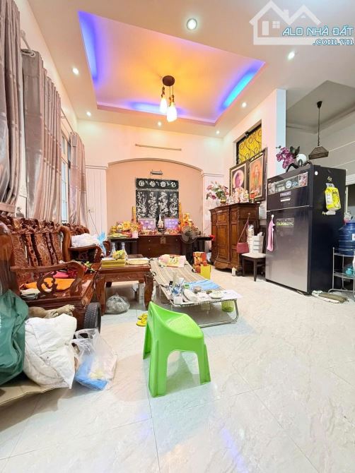 BÁN NHÀ BÀ ĐIỂM - HÓC MÔN -  2 TẦNG 81M2 (6.5M X 13M) - HẺM 8M - 4.57 TỶ.
