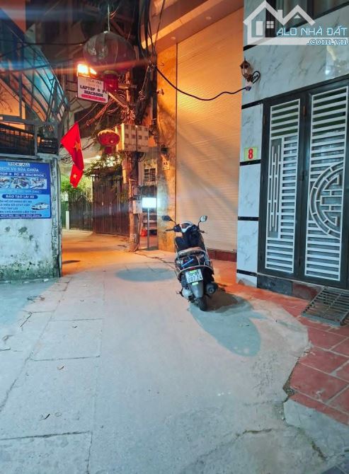 Khương Hạ Thanh Xuân CCMN ô tô qua, gần chợ , trường 6 tầng 41m chỉ 11.9 tỷ