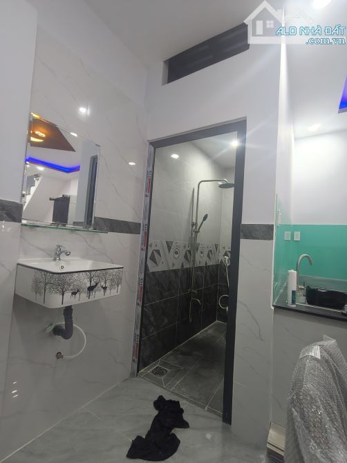 💙 NHÀ 2 TẦNG HOÀN CÔNG – GẦN CẦU NAM LÝ –🍉 Kết cấu: 2PN – 2WC – Phòng khách