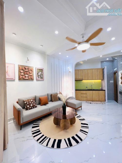 Duy nhất căn Nguyễn Đình Khơi, Quận Tân Bình, Giá: 2 tỷ 490 triệu / 48m2, sổ hồng riêng