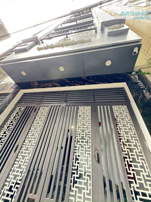 NHÀ DÒNG TIỀN 90TR/THÁNG 18 TỶ 70m 7 TẦNG MT 4,5m NGÕ NÔNG GẦN PHỐ PHAN KẾ BÍNH BA ĐÌNH