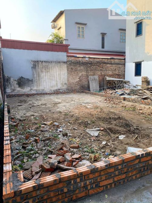 Chủ nhà cần bán gấp lô đất 60m2 tại Giao Tất A, Thuận An, Hà Nội