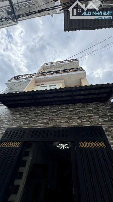 🏡 [QUẬN 8] NHÀ ĐẸP 4 TẦNG – NGANG 4M – Ở NGAY – TƯƠNG LAI RA MẶT TIỀN – GIÁ 3,8 TỶ