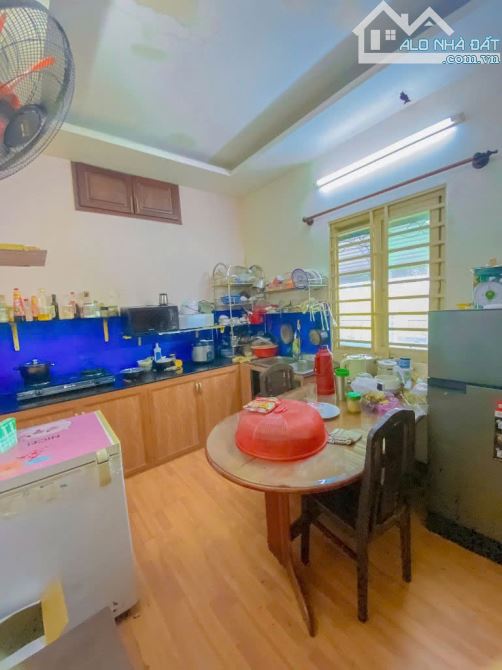 Bán nhà 2 mặt hẻm xe hơi đường Trường Chinh, P14, Tân Bình (4x18m) 4 tầng - Chỉ 10.5 tỷ