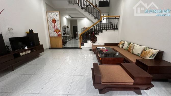 Bán nhà 3 tầng - đường Võ Duy Ninh - Sơn Trà