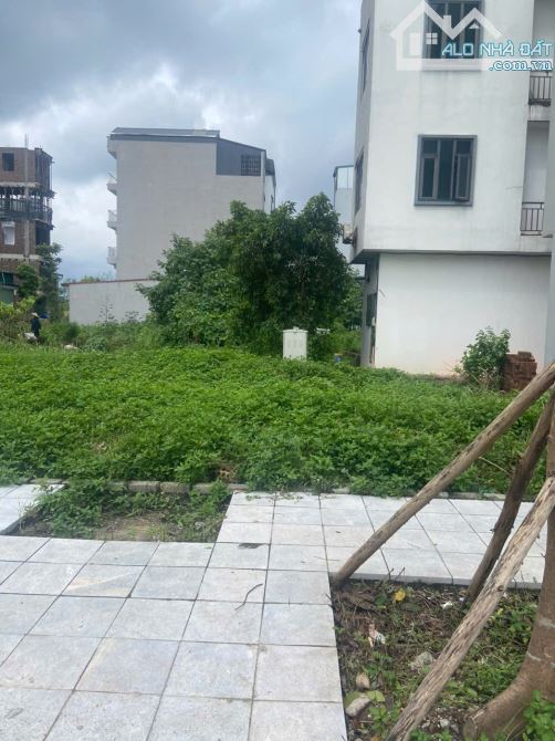 Bán đất Đấu Giá Mai Lâm Đông anh- Hàng xóm Vin Cổ Loa- 75m Oto tránh Vỉa hè nhỉnh 11 tỷ (