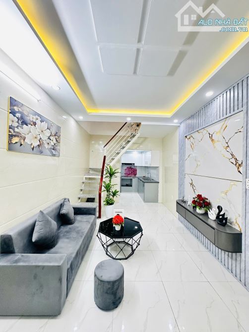 .NHÀ 2,5  Tầng Trần Nguyên Hãn - Lê Chân