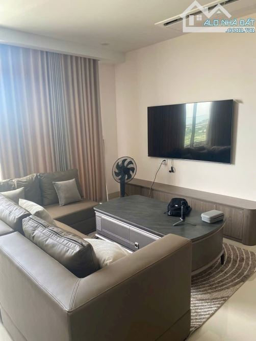 Cho thuê penhouse Vũng Tàu Center point dự án mới xây 3PN nội thất cao cấp