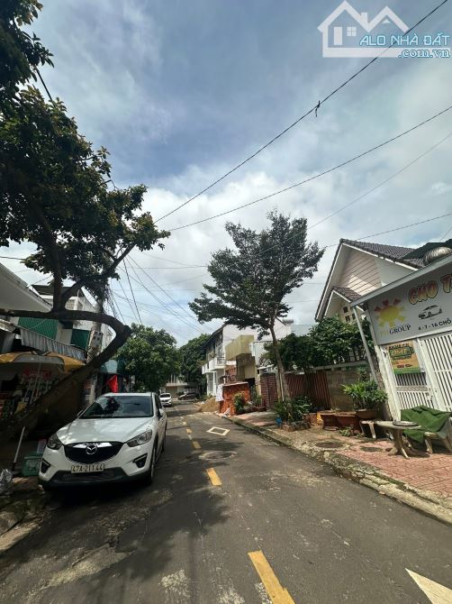 BÁN ĐẤT MẶT TIỀN SƯƠNG NGUYỆT ÁNH. DT: 5x21M. GIÁ: 6,9 TỶ