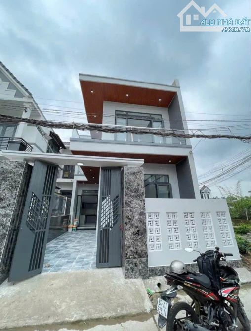 Bán căn biệt thự mini 7x15 SỔ RIÊNG THỔ CƯ 600 TRIỆU