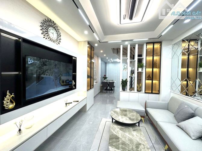 BÁN NHÀ 5 TẦNG KHƯƠNG HẠ - NGÕ THÔNG 3 GÁC TRÁNH - TT THANH XUÂN