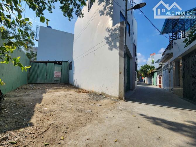 BÁN LÔ ĐẤT HẺM  ĐƯỜNG PHÚ NÔNG GẦN KHU ĐÔ THỊ VĐT , TP NHA TRANG GIÁ 2,2 TỶ