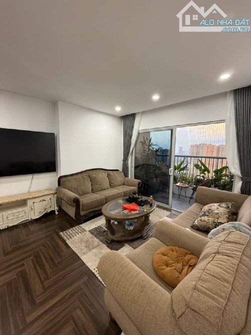 Bán Căn Hộ Ecolife Capital Tố Hữu DT 119m 3PN Căn Góc Full NT SĐCC View đẹp giá 8,2 tỷ