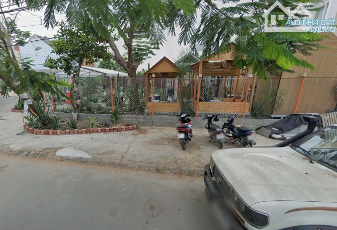 Bán đất MTNB tiện kinh doanh, cho thuê khu 204 Nguyễn Văn Hưởng. DT 10x17M. Giá 40 tỷ TL