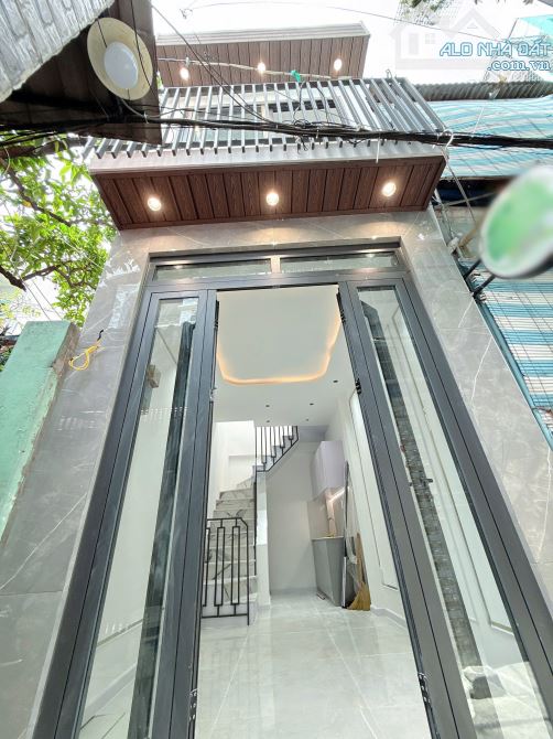 Nhà 2 tầng mới hẻm thông Nguyễn Duy P. Chánh Hưng. Giá 2,28 tỷ TL