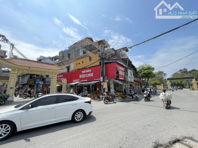 Bán Gấp Lô Đất-80m Cổng ĐHNN- Vỉa Hè ô Tô Đỗ- Đáng Giá Từng Xu-Kinh Doanh 365/năm