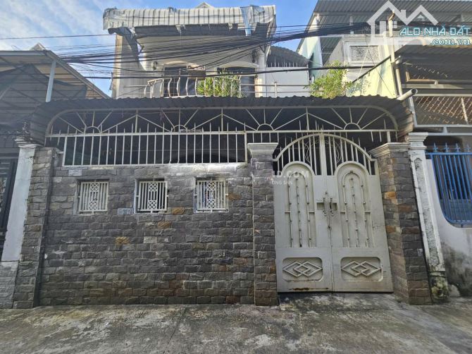 BÁN NHÀ 1 TRỆT 1 LẦU TRƯƠNG CÔNG ĐỊNH TRUNG TÂM VŨNG TÀU 75m2 FULL THỔ CƯ GIÁ 4t6