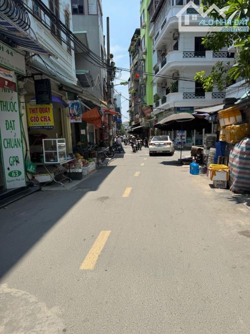 Mặt phố Thái Thịnh, phân lô ô tô, thang máy, ngõ thông, KD sầm uất, DT 58m2, MT 4m, 21 tỷ