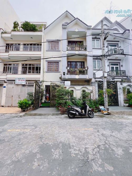 BIỆT THỰ KHU CITYLAND GÒ VẤP, 105M², 8X13, 3 TẦNG, 6PN, ĐƯỜNG 12M Ô TÔ, GIÁ 17 TỶ TL