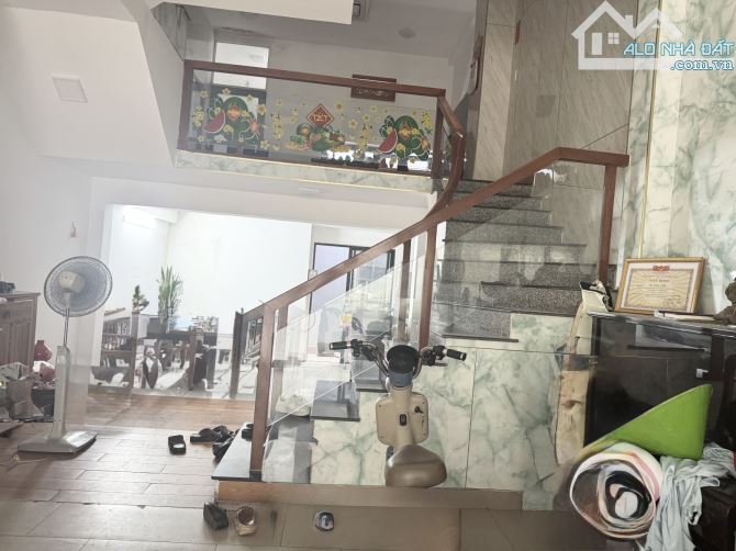 Bán Nhà MT 7.5 M Gần Hồ Nghinh, Bãi Tắm Mân Thái, 4 Tầng, 65m2 nhỉnh 8 tỷ