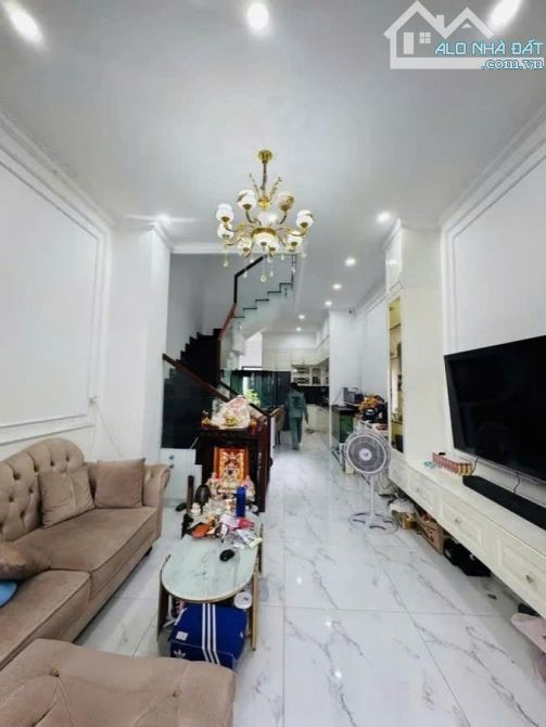 BÁN NHÀ HẺM 8M VĂN CAO, 4TẦNG, 80M2, GIÁ 10,4 TỶ ( TL)