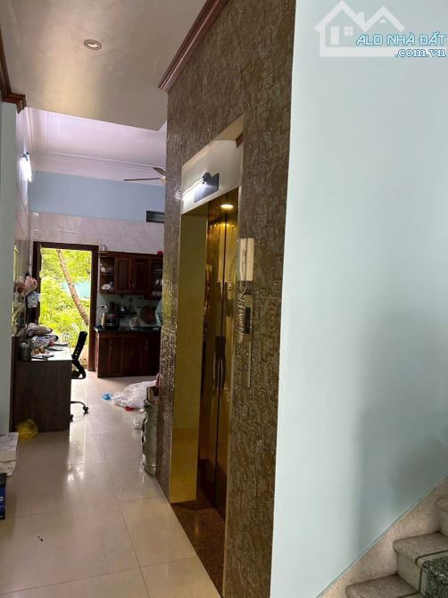 Bán căn Nhà 4,5 tầng có thang máy đường Lý Quốc Sư, Võ Cường, tp BN ♦️DT 81m2