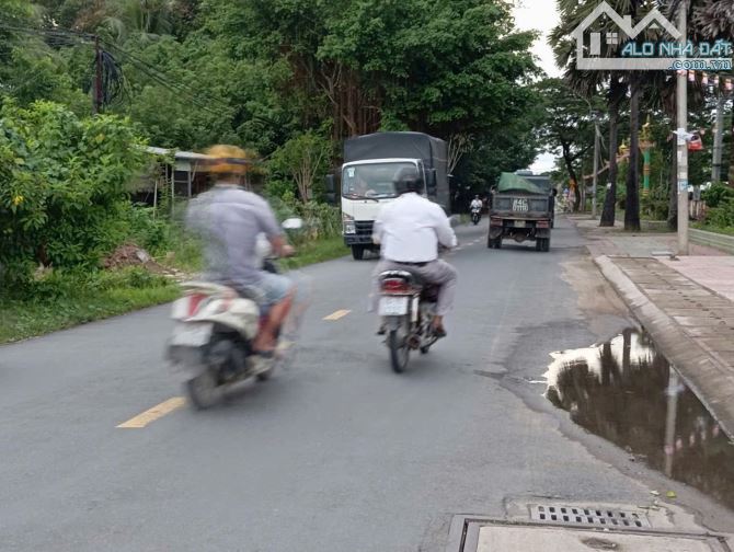Cần bán nền đất mặt tiền đường Lê Văn Tám Trà Vinh