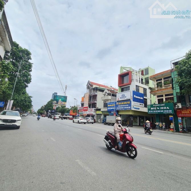 Bán nhà phố vũ mặt đường trần hưng đạo bắc ninh 68m2 mặt 4m giá 13.5 tỷ