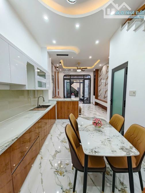 Bán nhà 2 tầng đường Nguyễn Văn Cừ P An Khánh Ninh Kiều Cần Thơ giá 3.09 tỷ 3PN