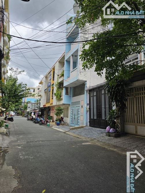 Cần Bá.n gấp nhà mới Ung Văn Khiêm, Bình Thạnh, 90m2, xe hơi ngủ nhà, vài căn ra mặt tiền
