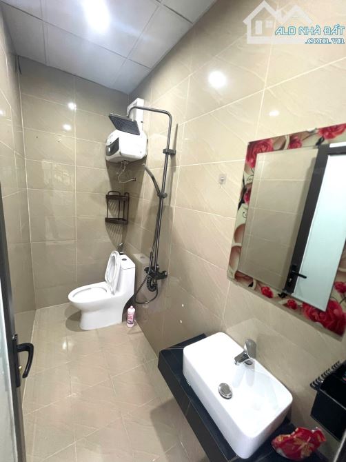 🏡 Siêu phẩm tuyến 2 Cam Lộ,Hùng Vương Ô tô đỗ cửa – 64m² sân cổng riêng-Giá 2,86 tỷ