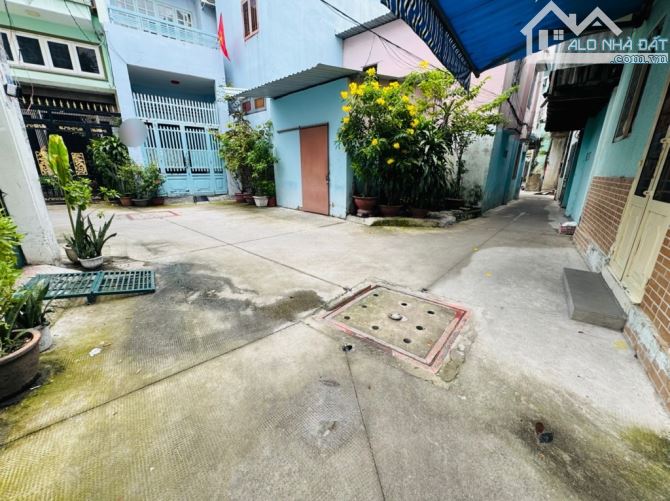 🌹🌹THÍCH QUẢNG ĐỨC, HẺM ĐẸP, 20M2, 4 TẦNG, 3 PHÒNG NGỦ, 3 WC. GIÁ: 4,75 tỷ🌹🌹
