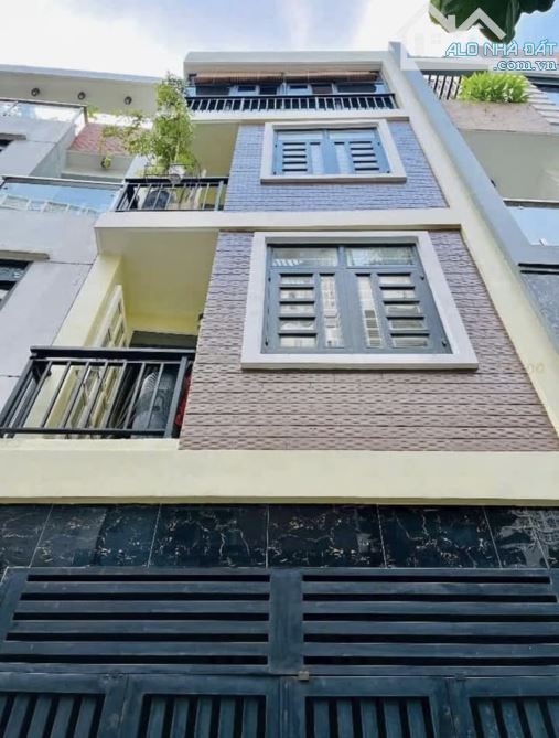 SANG TÊN NHÀ NGUYỄN KIỆM, P4, PHÚ NHUẬN. DT 68M2 GIÁ 5tỷ020. SỔ SẴN