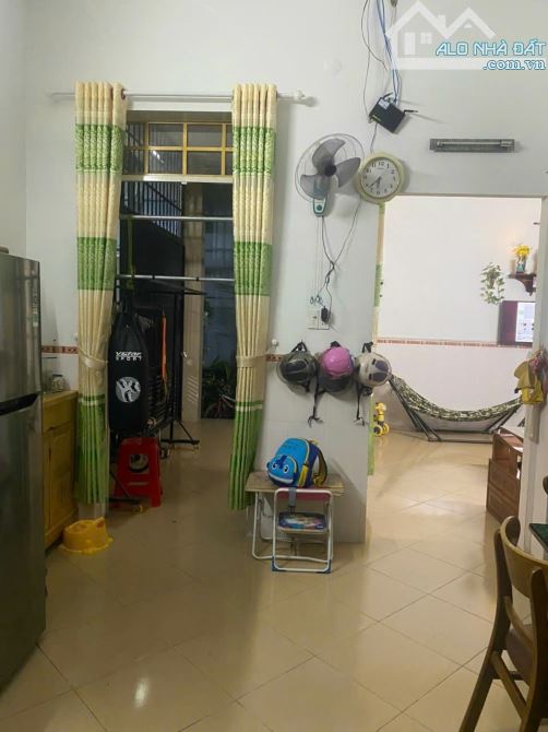 Bán  nhà Tân Vạn cách đường Bui Hữu Nghĩa 20m