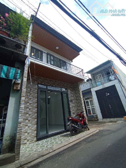 Nhà 2 tầng đường TÂN CHÁNH HIỆP 34, phường TÂN CHÁNH HIỆP, Q12, dt 32m2 (4,2mx9m), Hẻm Ôtô