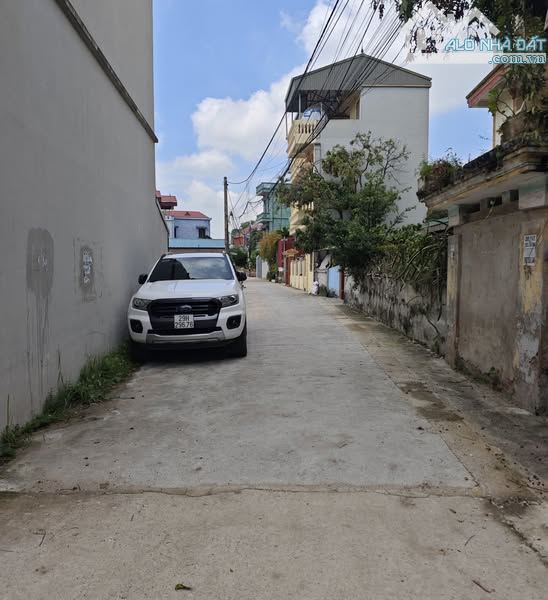 Ninh Xá, Thường Tín, DT: 58m, MT: 3.80m, oto đỗ cửa,giá 2.99 tỷ, cáchcây xẳng Đông Mỹ 900m