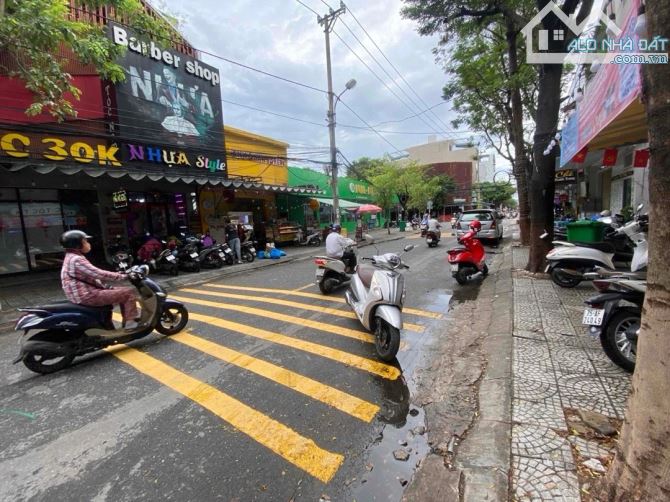 💥💥 BÁN ĐẤT TẶNG  NHÀ 2 TẦNG MẶT TIỀN PHỐ BIỂN – ĐƯỜNG CHÂU THỊ VĨNH TẾ 💥💥