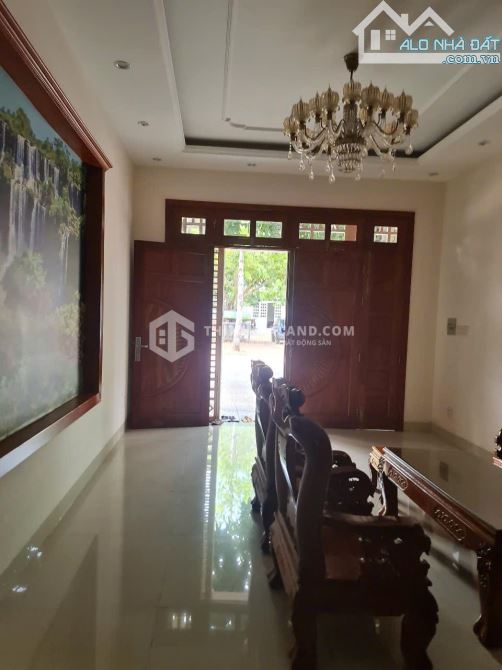 BÁN NHÀ 3 TẦNG VỊ TRÍ MẶT TIỀN KHU ĐÔ THỊ CHÍ LINH_P10_TP.VŨNG TÀU_90M2 PHÂN LÔ_9.5 TỶ